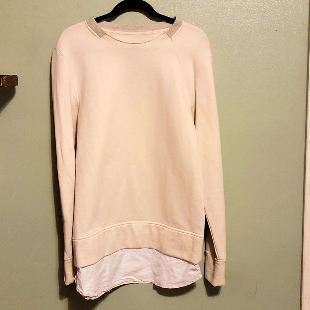 sweatshirt